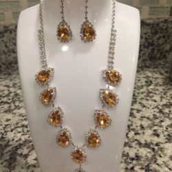 Necklace and Earrings Set