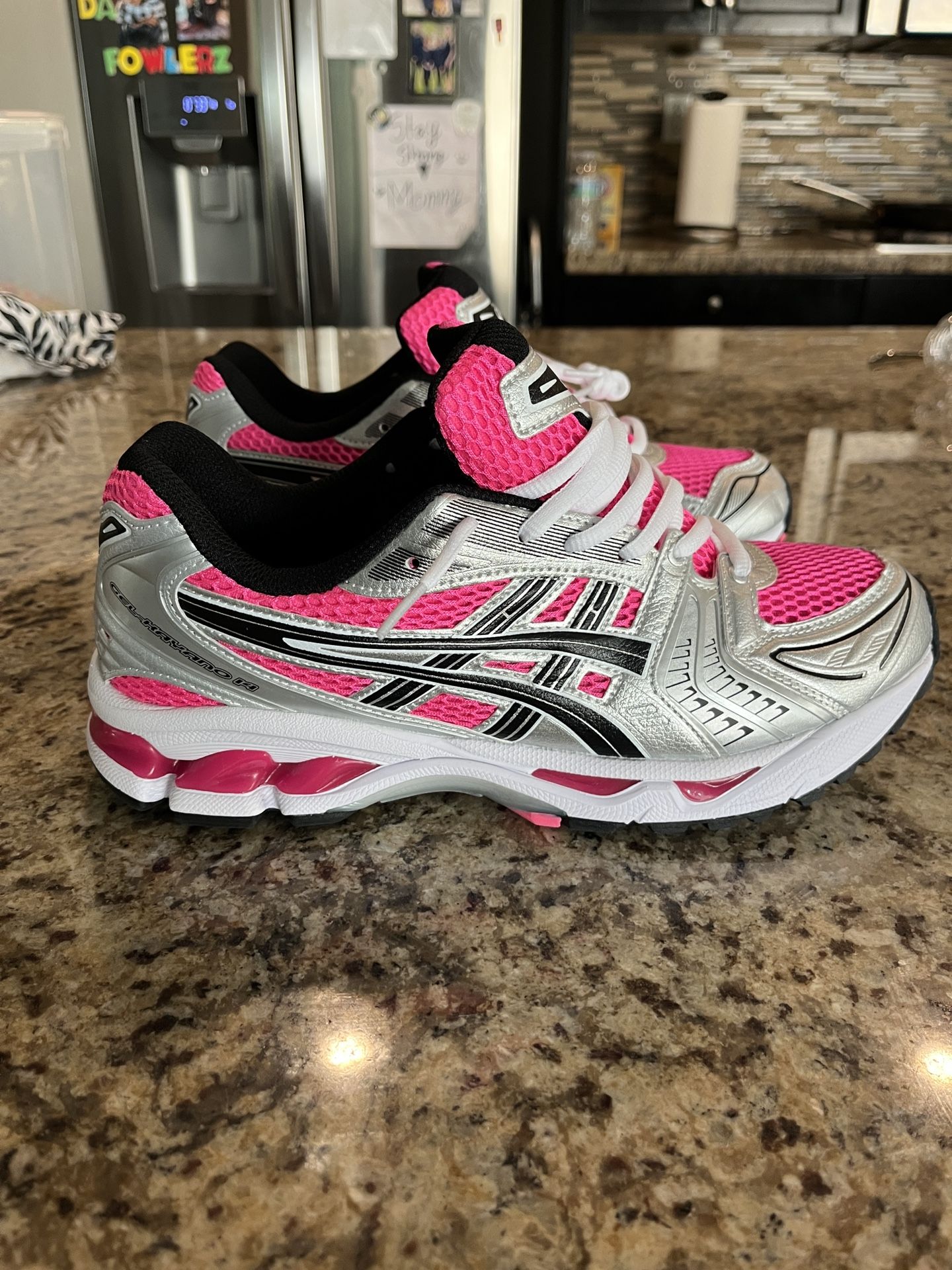 Pink Glow ASIC Gel Keyano 14 Size 10