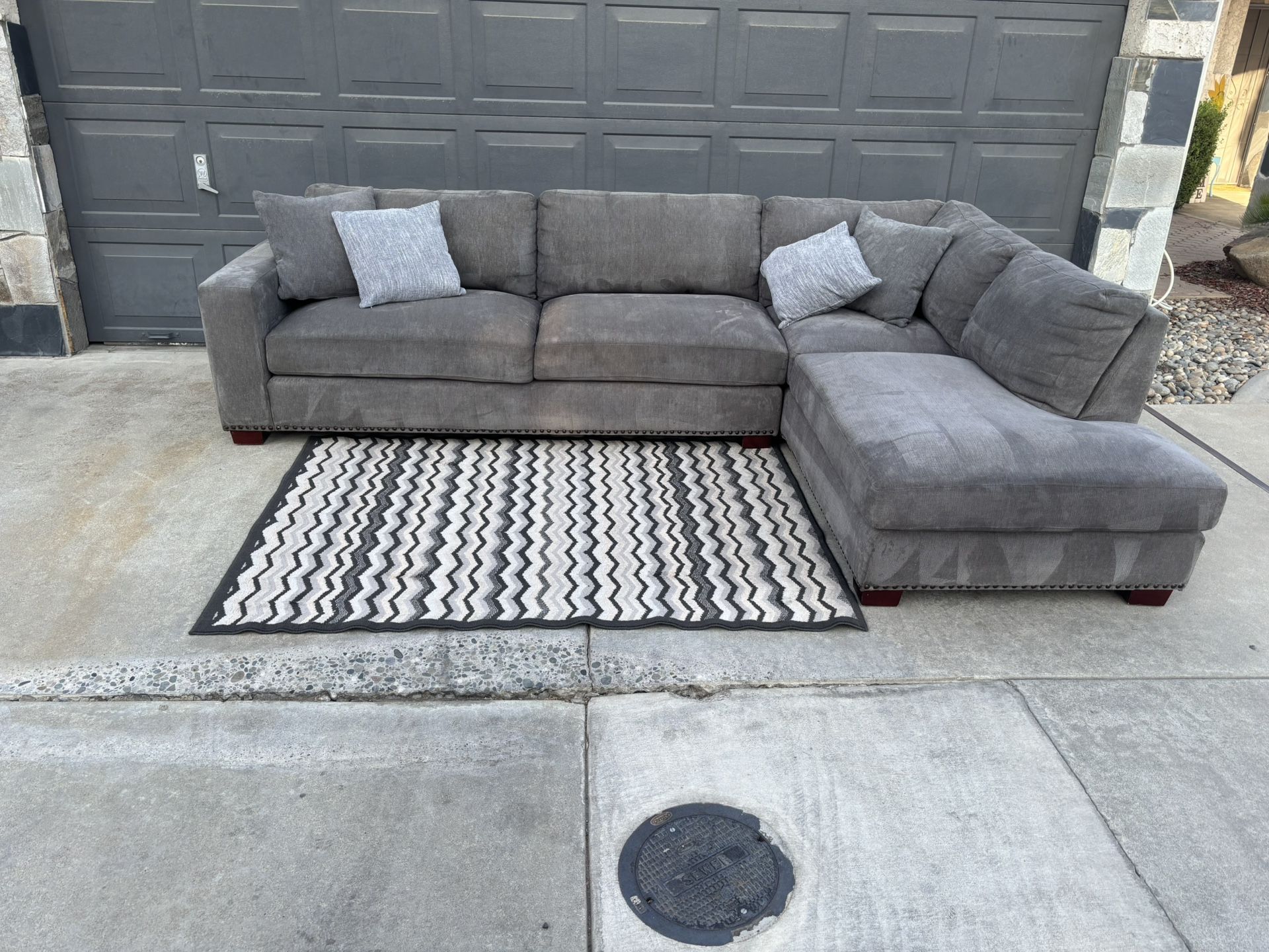 Sectional Couches