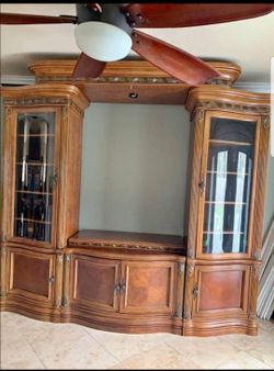 Wall Unit