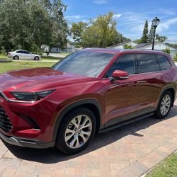 2024 Toyota Highlander