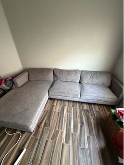Couch with chaise