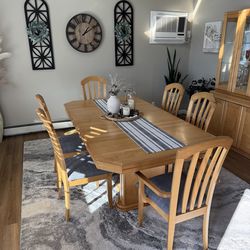 Hard Canadian maple dining room set