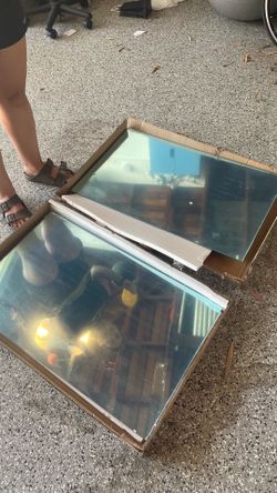 2 20x30” mirrors with hidden hanging brackets