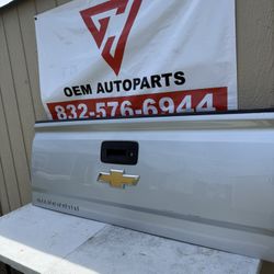 2014 2016 2019 Chevrolet Silverado GMC Sierra Denali Bed Rear Back Tailgate With Reverse Camera