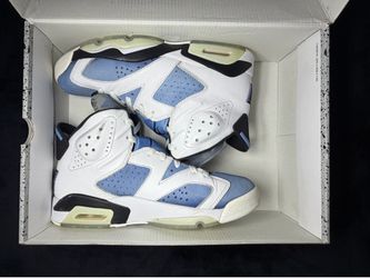 Size 9 Jordan 6 Unc