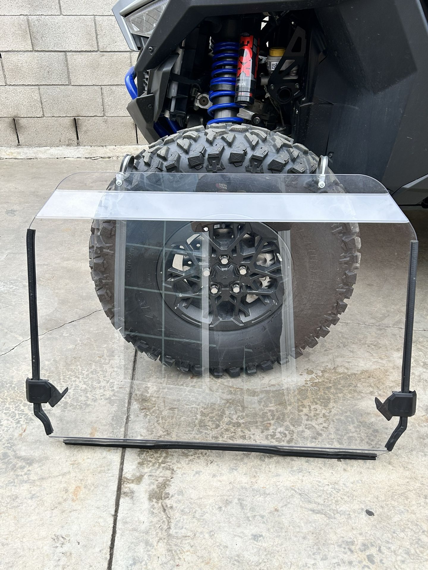 FULL WINDSHIELD RZR PRO R