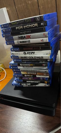 PS4 slim with 19 games