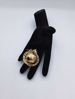 Symbol Pendant - Yellow Gold 10k (.417) 26 grams