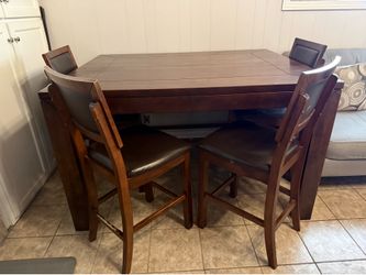 Dinner Table