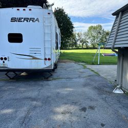 camper one owner very clean 