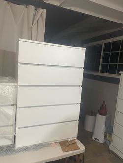 cómoda en buenas condiciones nueva