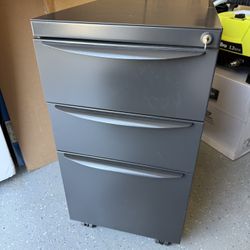 3 Drawer Rolling Filing Cabinet 