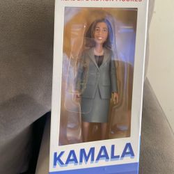 Kamala Harris. Figurine..