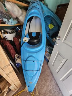 2 Almost Brand NewsKayaks,used 1 time