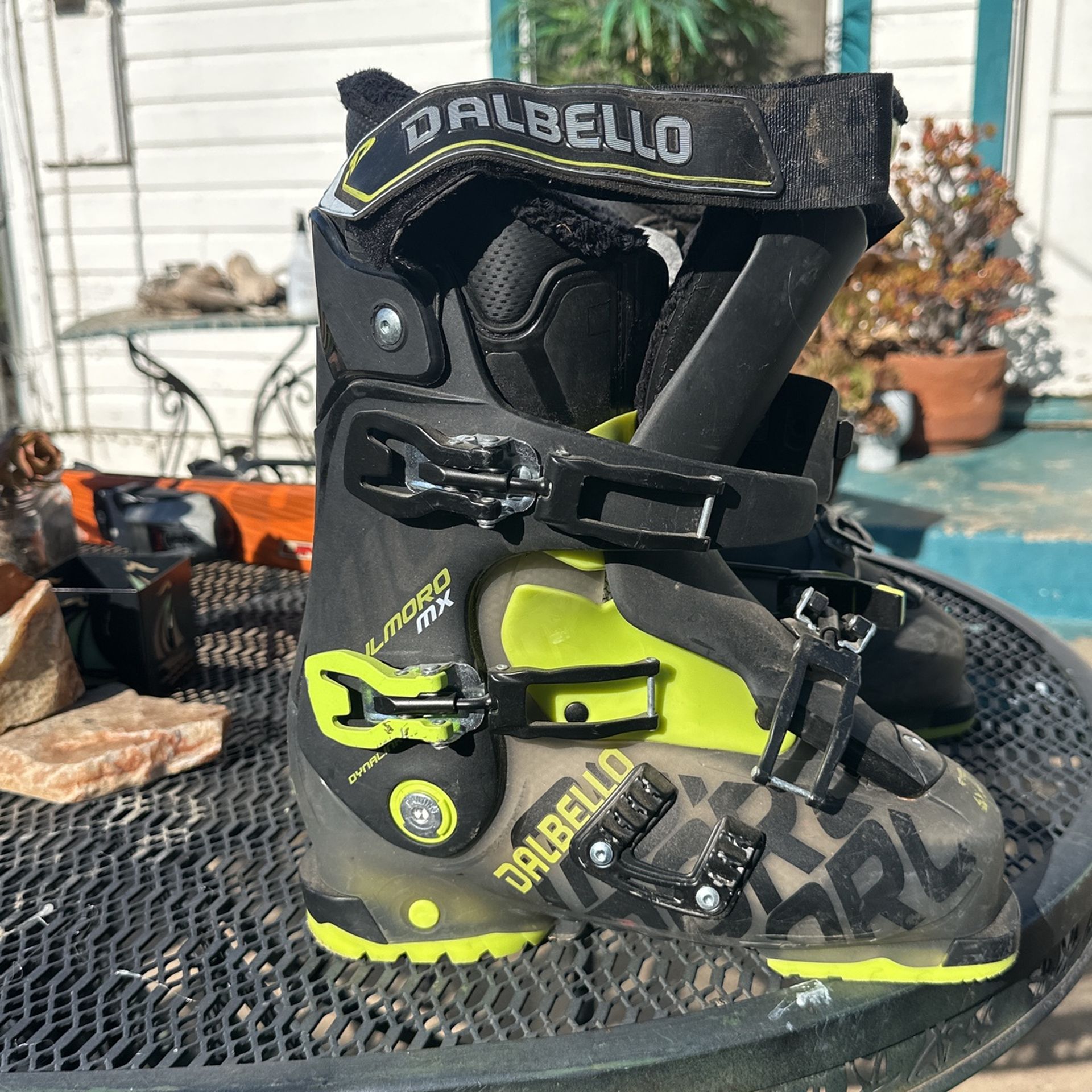 Dalbello 110 IL Moro MX Ski boots