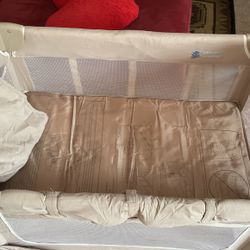 Changing Portable Table Brand New