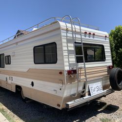 1991 Chevy RV, Winnebago