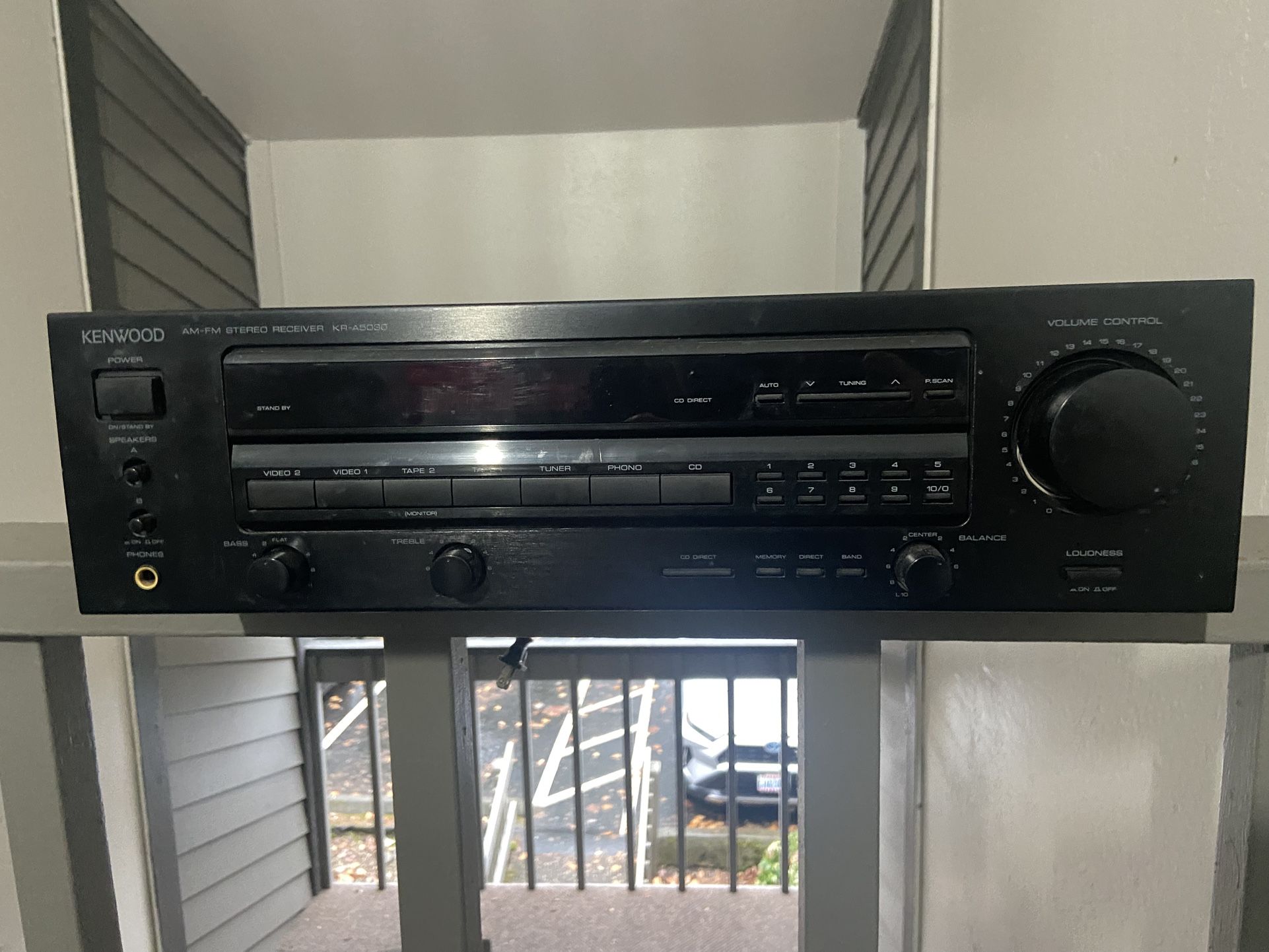 KENWOOD AM/FM RECEIVER 
