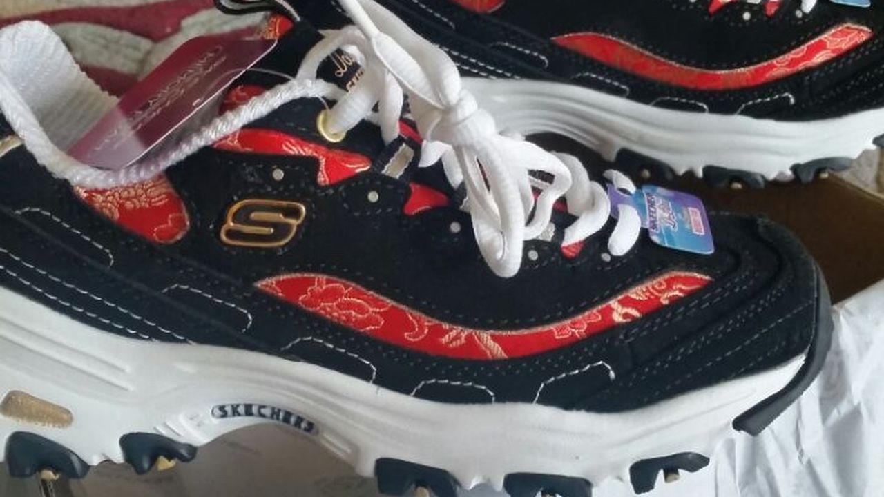 Sketcher sneakers