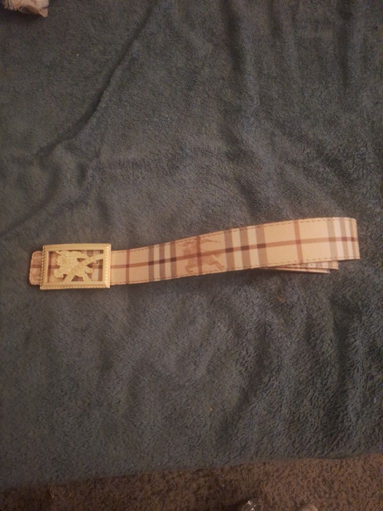 Burberry belt