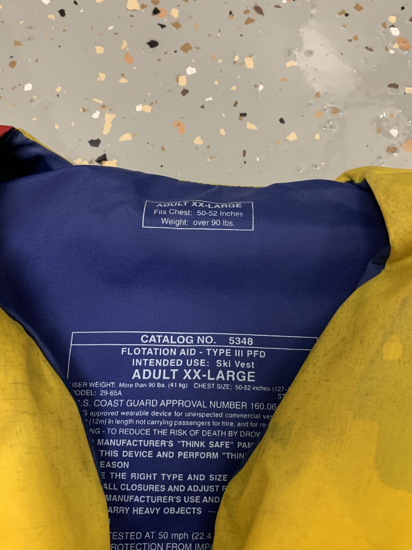 (5) Life Jackets And (1) Throwable. Stearns Coast Guard Approved, boating life jackets SEE