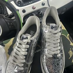 Bapesta Brand New In Box With All Extras