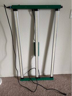 JUNGLE by Plantmax 240W LED Grow Light