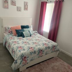 Bedroom set For Sale 