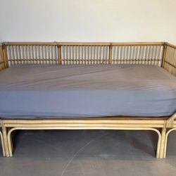 Rattan Daybed with mattress