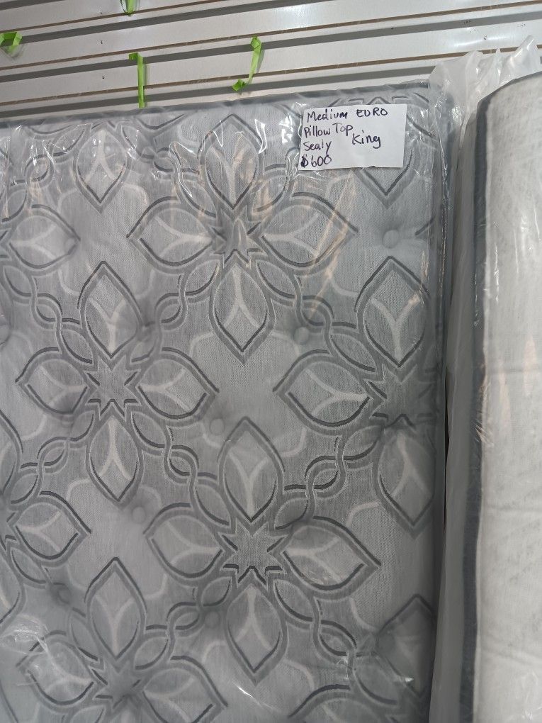 New Sealey Pasterpedic Mattresses for Sale in Rancho Cucamonga, CA