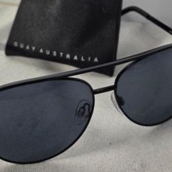 Quay Vivienne Australia  Brown Sunglasses with Holder