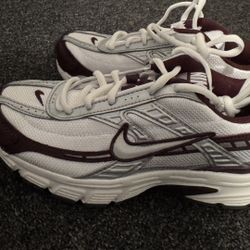 Women’s Nikes 