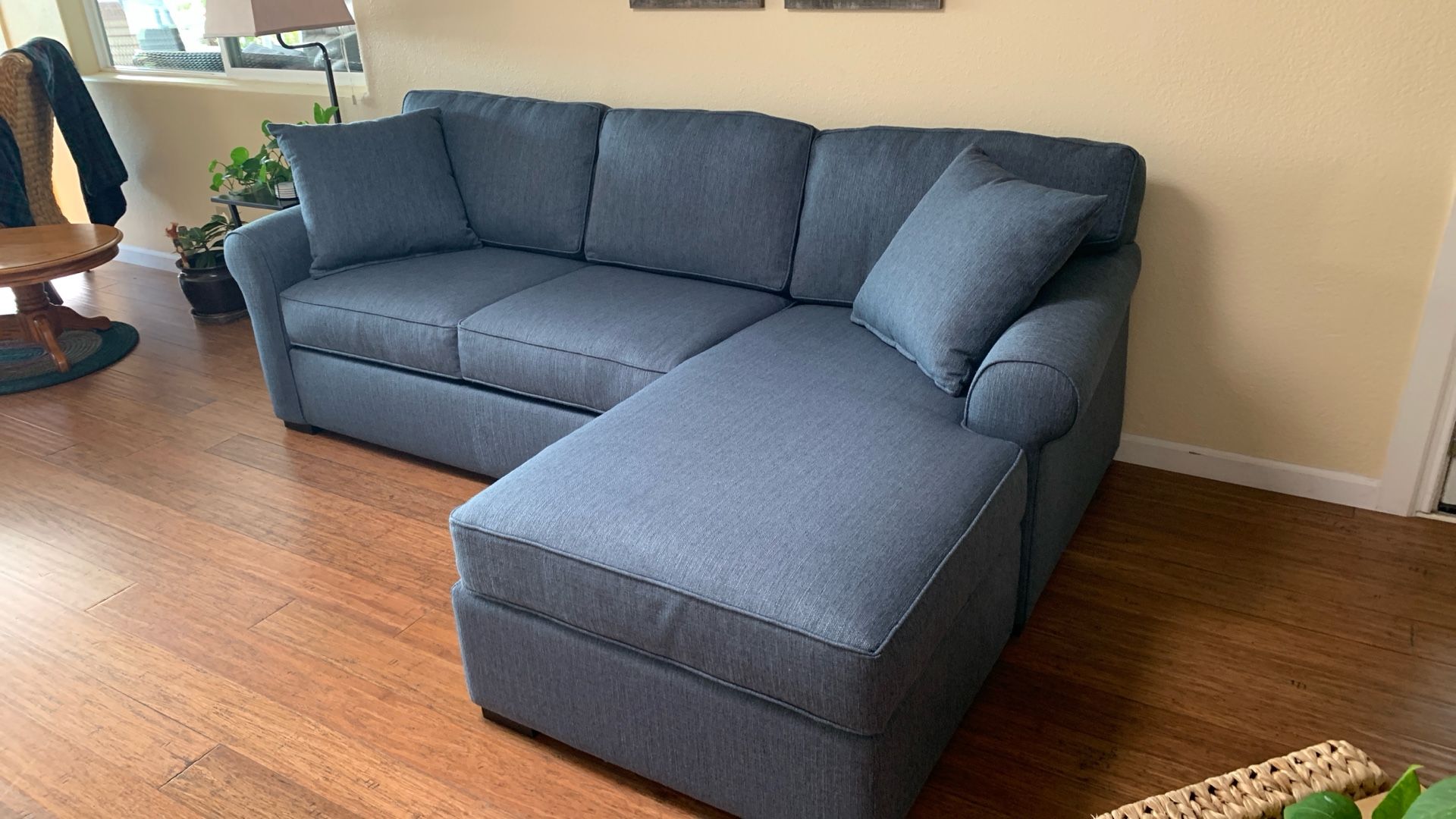 Living spaces L-Shaped Hide A Bed couch