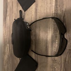 *Best Offer*Black Oakley Sunglasses