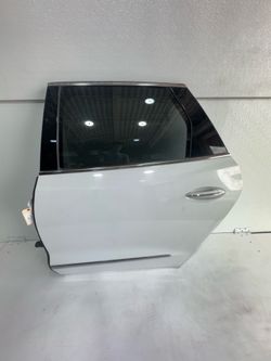 (982) 18-24 Buick Enclave Left Rear Door 2018 2019 2020 2021 2022 2023 2024