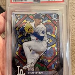 ROKI SASAKI 2025 Bowman Chrome Etched in Glass Variation SSP ROOKIE PSA 10