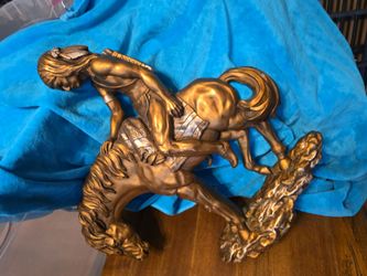 Bronze End Of Traul Statue