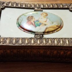 Vintage PNCW Metal Trimmed Dresser Box 