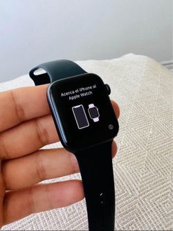 Apple Watch SE 3 GPS+Cellular 44mm Aluminum Case with Midnight Sport Band M/L Unlocked