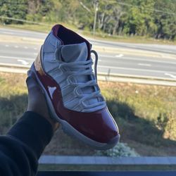 Nike Air Jordan 11 Retro “Cherry” Size 8 Mens