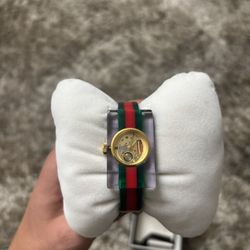 Gucci Web Skelton Resin Watch 143.5