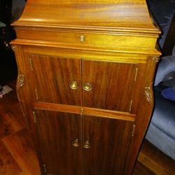 Antique Victrola Cabinet