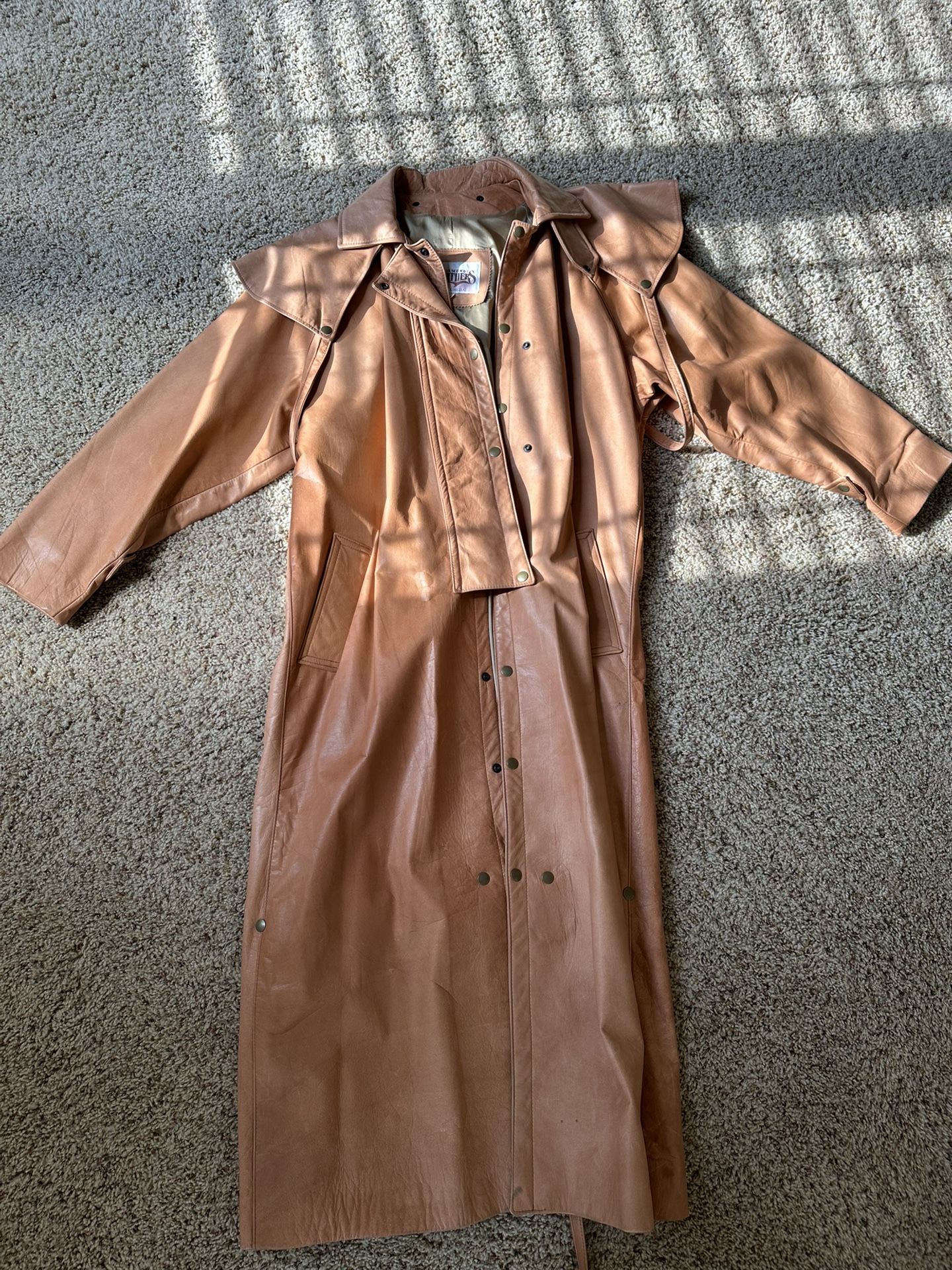 Men’s Tan Low Rider Duster Coat - Medium