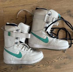 Nike zoom force 1 snowboarding boots