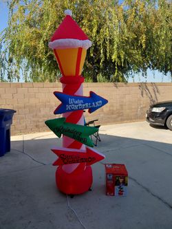 8 ft Christmas inflatable