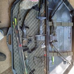 Hunting Tools Asking 200$ Can Send More Pictures If You're Interested 