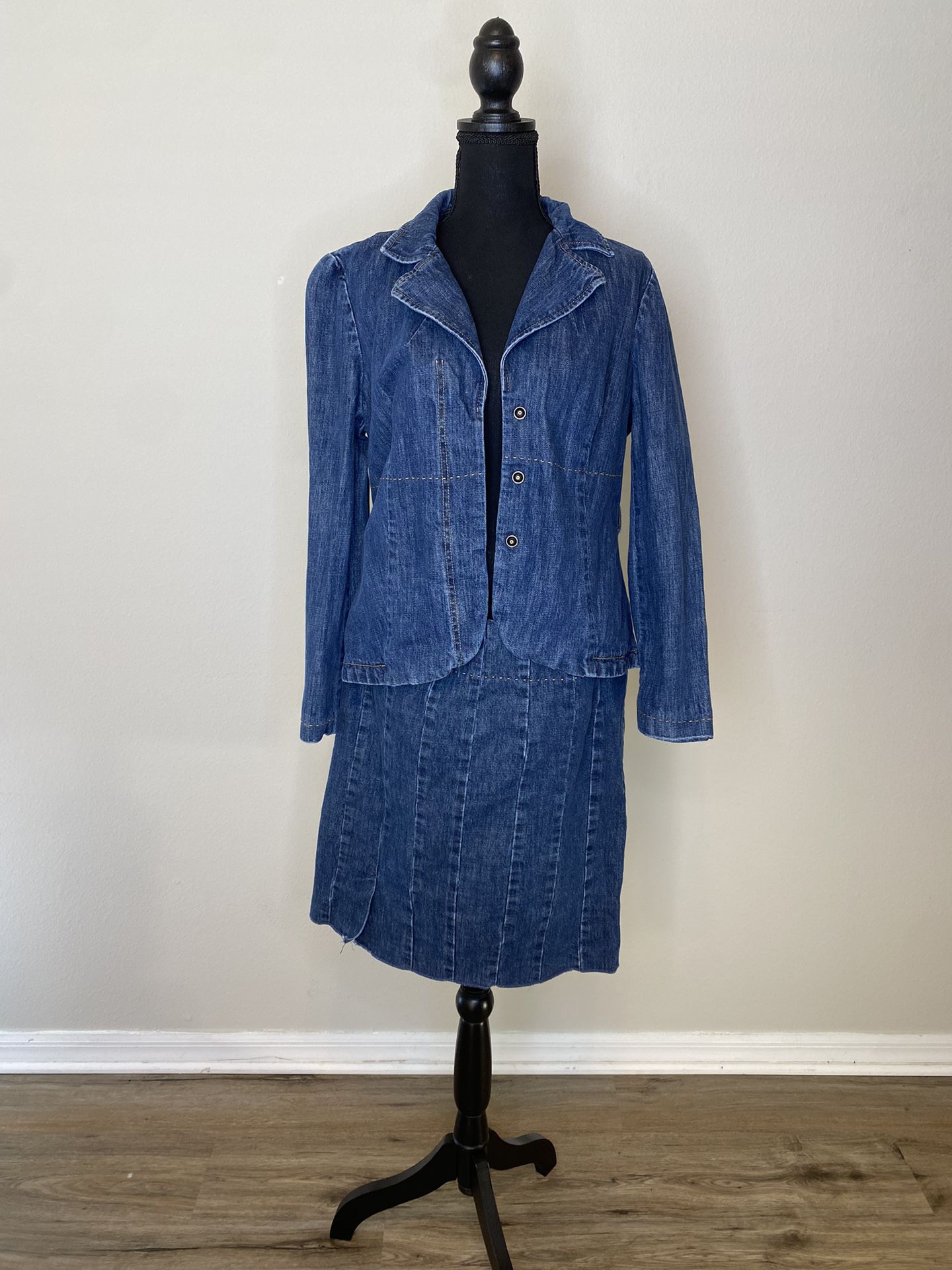 Vintage Women’s Tommy Hilfiger Denim Skirted Suit