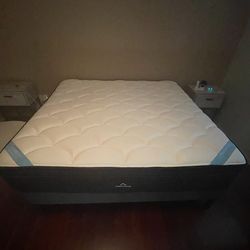 Dreamcloud Premier King Mattress