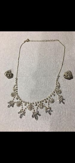 Necklace with matching ear rings